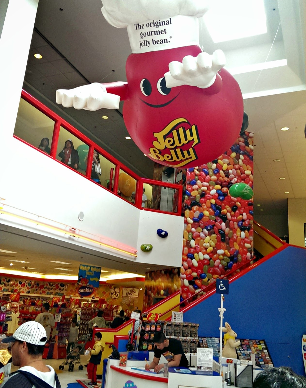 Finding BonggaMom Jelly Belly Factory Tour