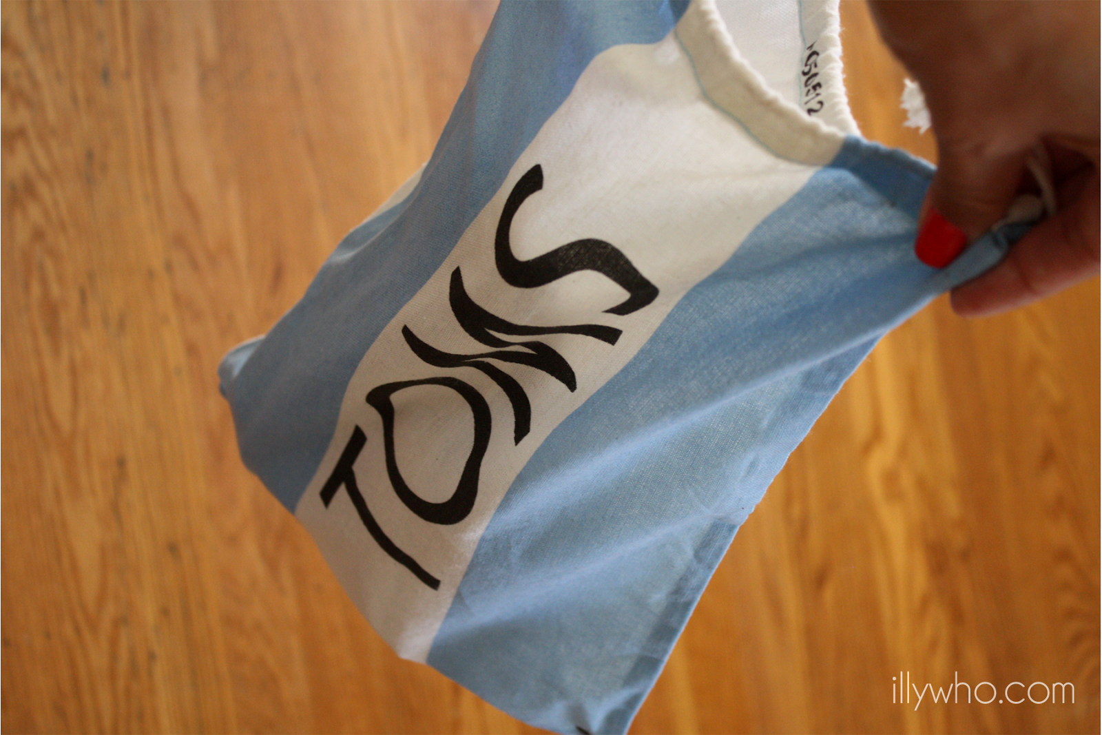 how to wash toms