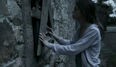 The Silent House • La casa muda (2010)