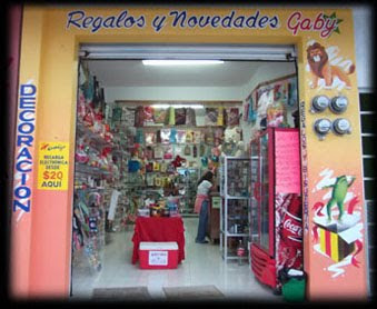 Sign Painting: "Regalos Gaby"