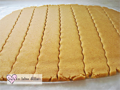 Ev Yapımı BEBEK BİSKÜVİSİ | Leyla'nın Kahve Dükkanı