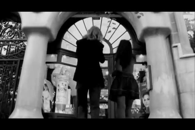 VÍDEO | @VictorAmela i @RoserAmills busquen les #333vitamines - Roser Amills, escritora mallorquina
