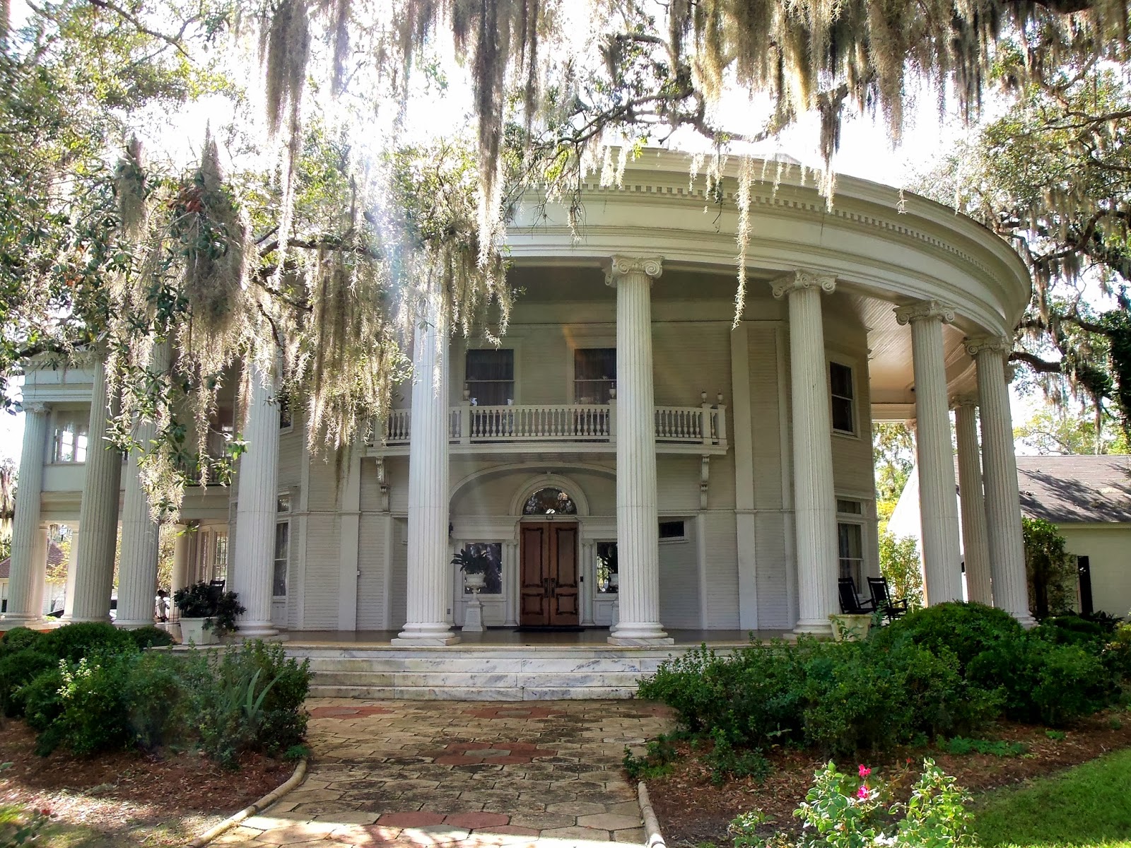 Kiki Nakita: A Historic Home Tour in Valdosta, Georgia