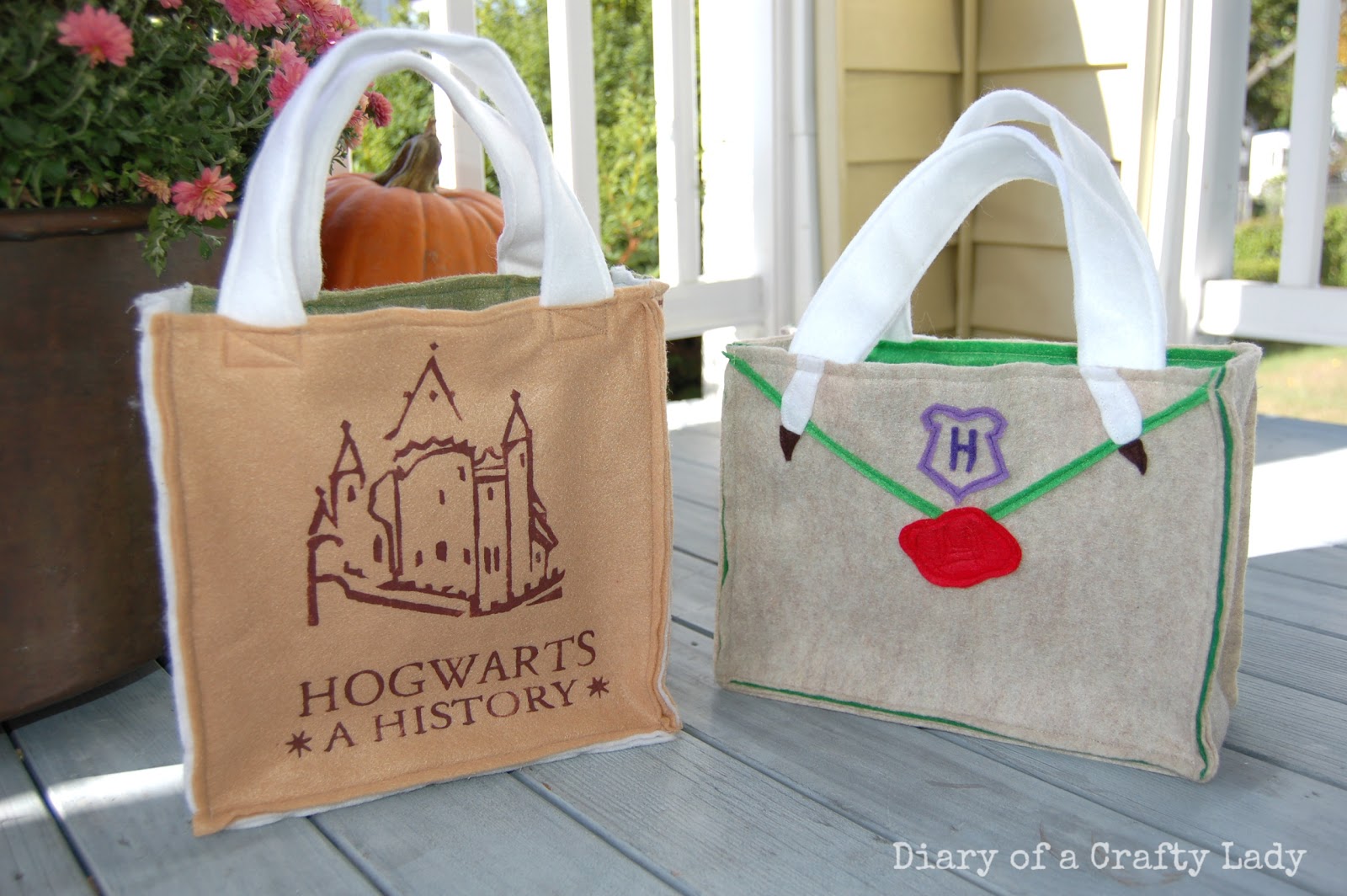 Diary of a Crafty Lady Felt Trick or Treat Bags Harry Potter Edition!