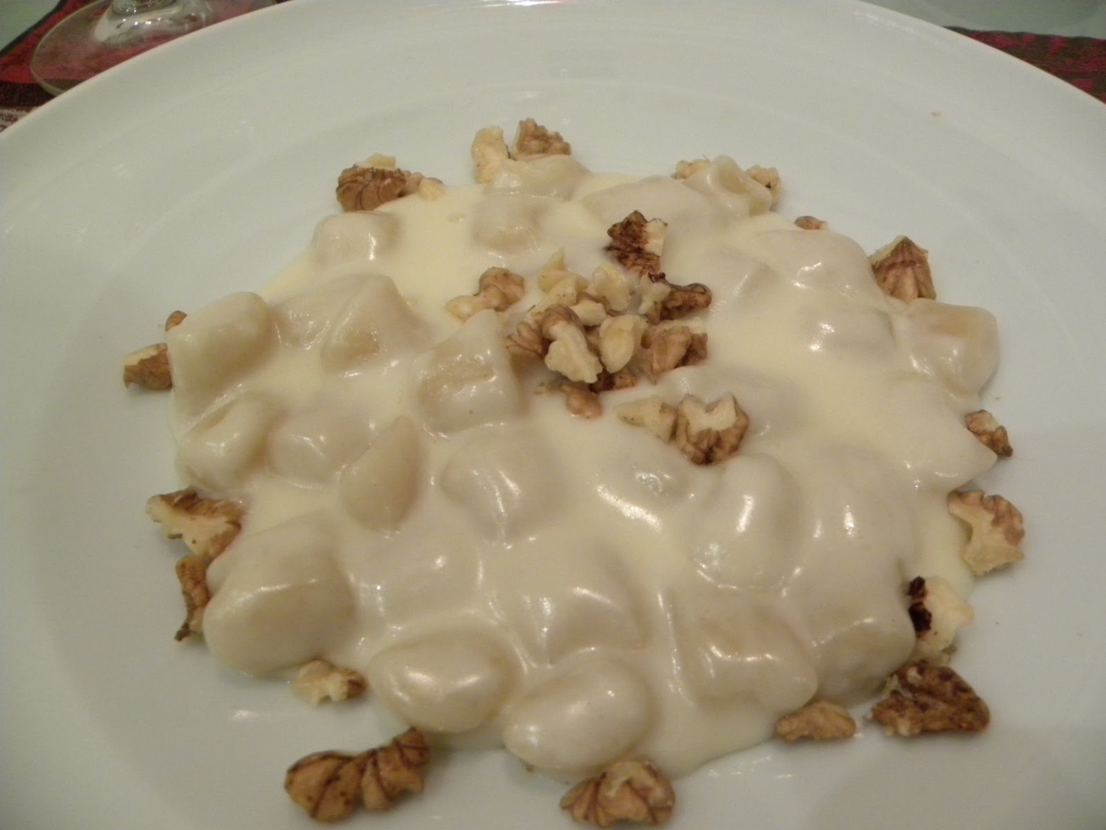 Lara&theKitchen GNOCCHETTI ALLA CREMA DI TALEGGIO E NOCI