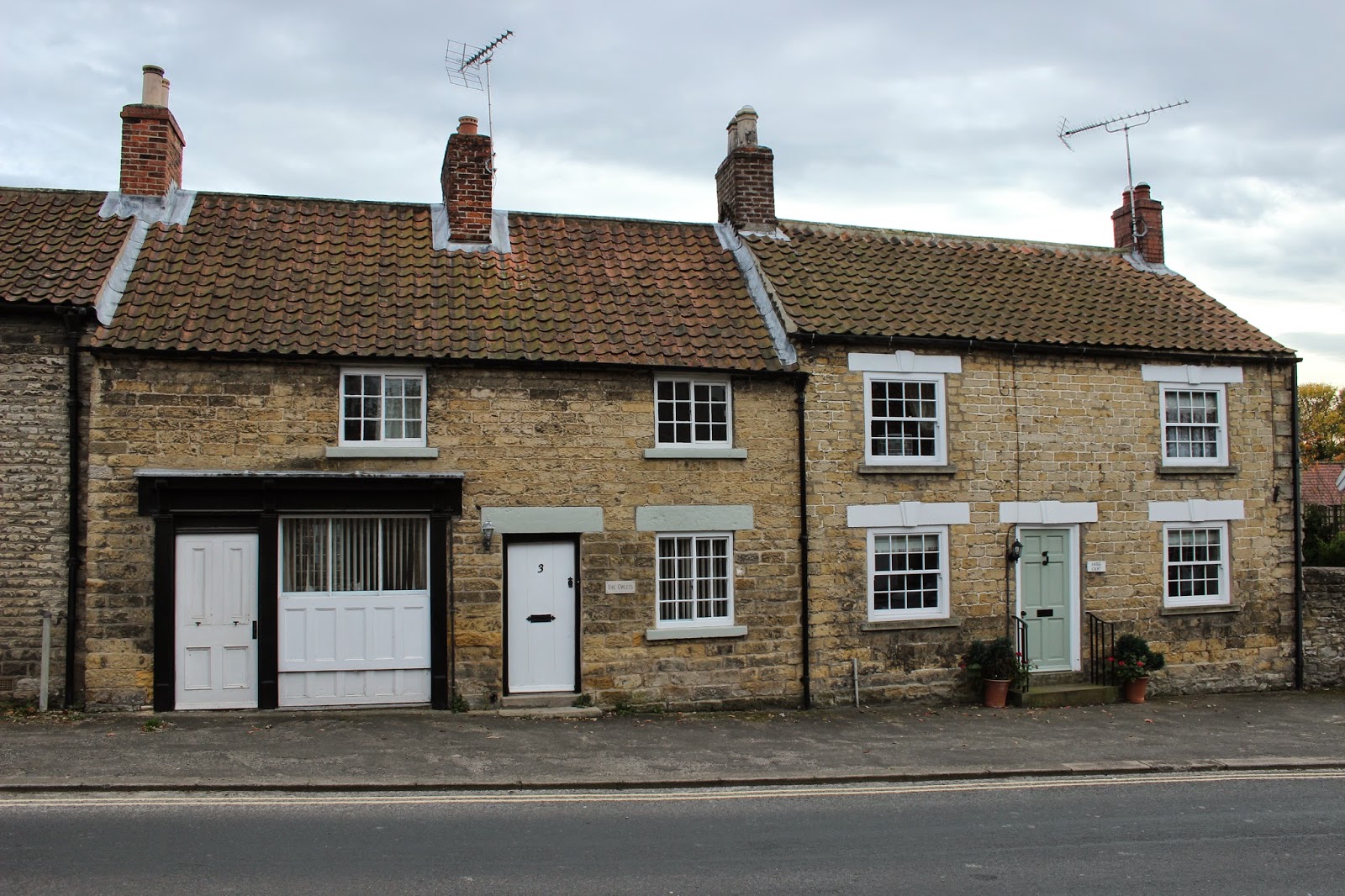 ANTECEDENT ARCHITECTURE Houses of the North York Moors ThorntonleDale
