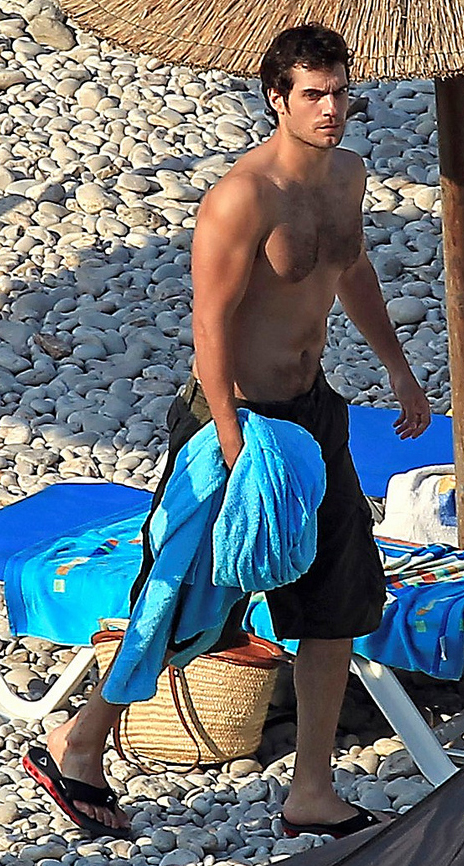 Straight Jock Feet: New Superman Henry Cavill feet…