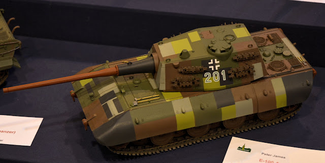 IPMS Scale ModelWorld Telford 2011 Telford+Scale+Model+World+2011+SIG+Military+Armour+%252811%2529