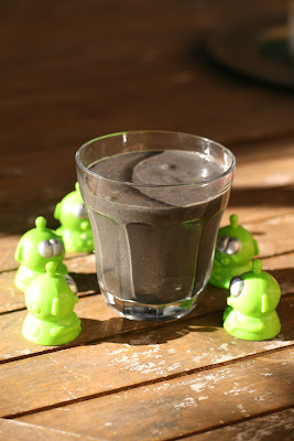 Alien green smoothie