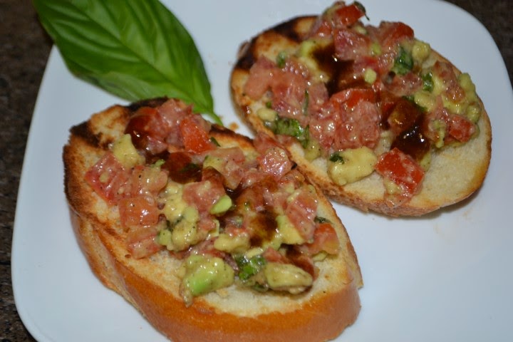 Food And Beyond Avocado Bruschetta With Balsamic Reduction