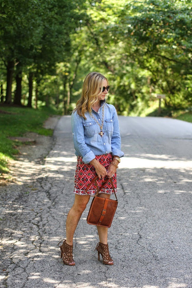 jcrew chambray shirt, topshop embroidered skirt, patricia nash crossbody bag, julie vos necklace