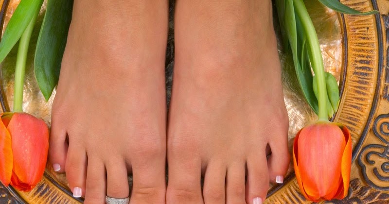 Pedikür nasıl yapılır? Kadın