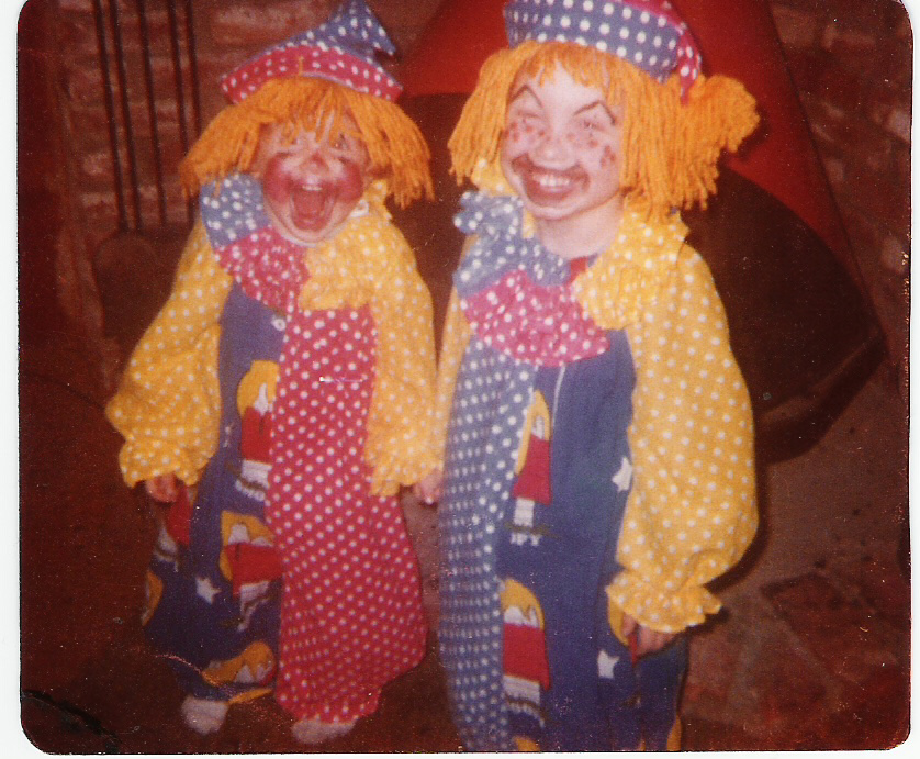 21 Adorable Photos of Kids' Halloween Costumes from the 1980s vintage
