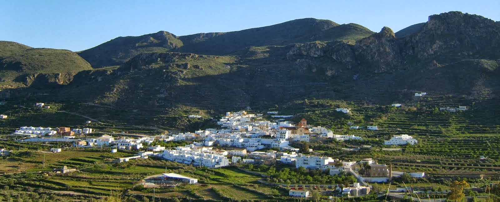 Lucainena de las Torres, pueblo de interés turístico. HISTORIAS Y LEYENDAS