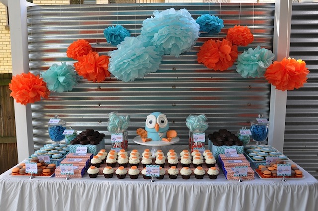 A Little Birdie Told Me Giggle Hoot Dessert Table