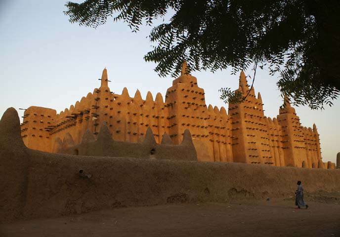 TransAfrica blog La moschea di Djennè, il piu' grande edificio al
