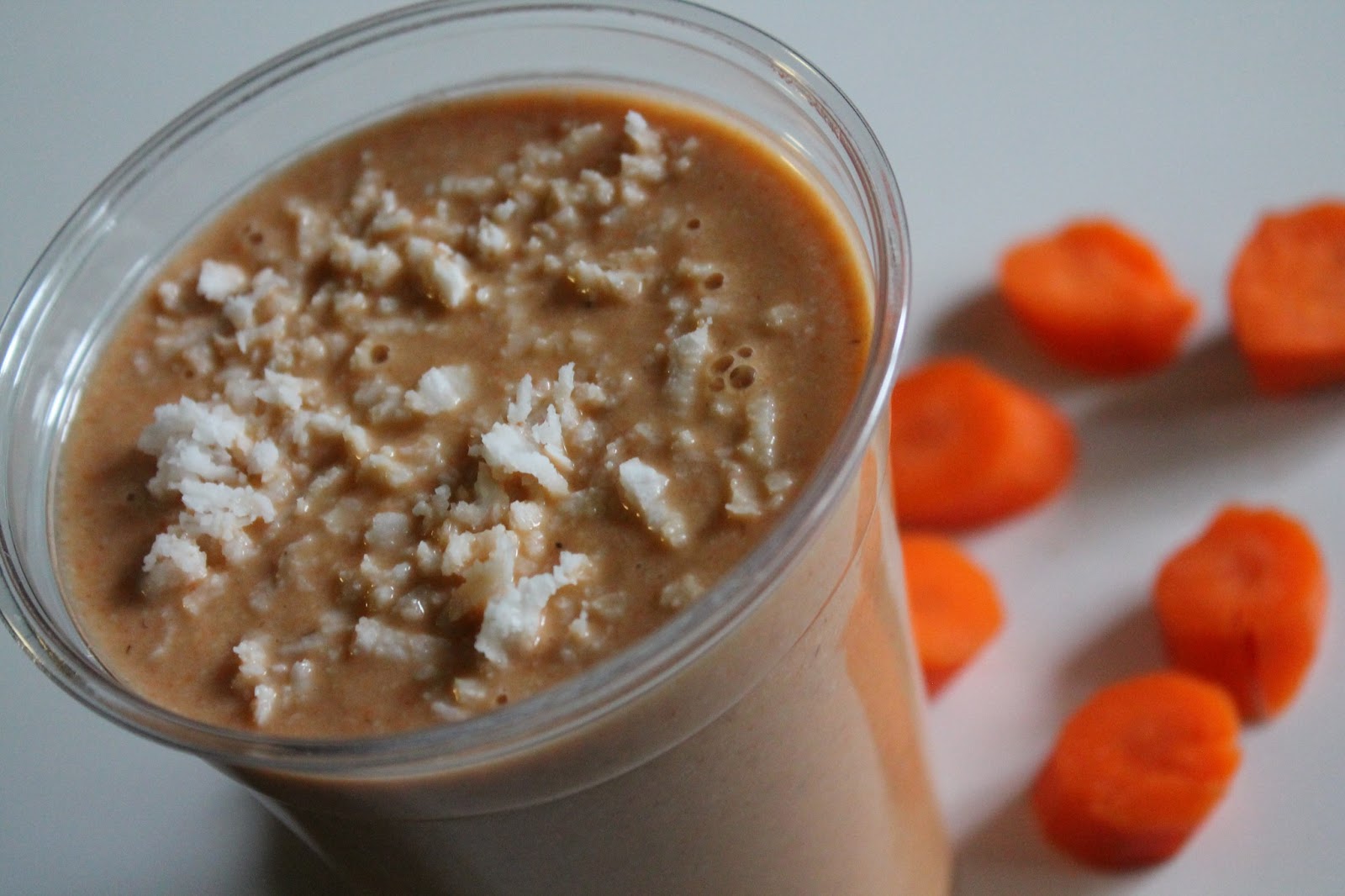 Sumee's Culinary Bites Carrot Cake Breakfast Smoothie