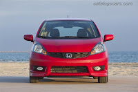 Honda-Fit-2012-02.jpg