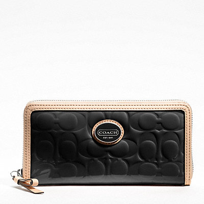 coach wallet me