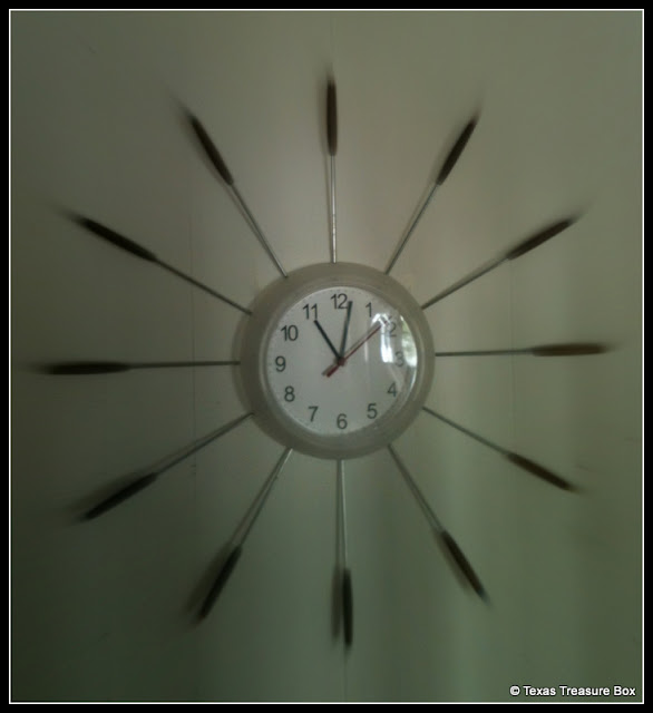 Texas Treasure Box An Atomic Starburst Clock I am Particularly Fondue