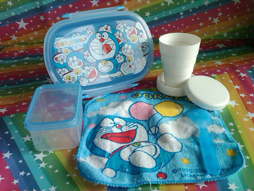 Box Makan Doraemon, Pernak-pernik Doraemon