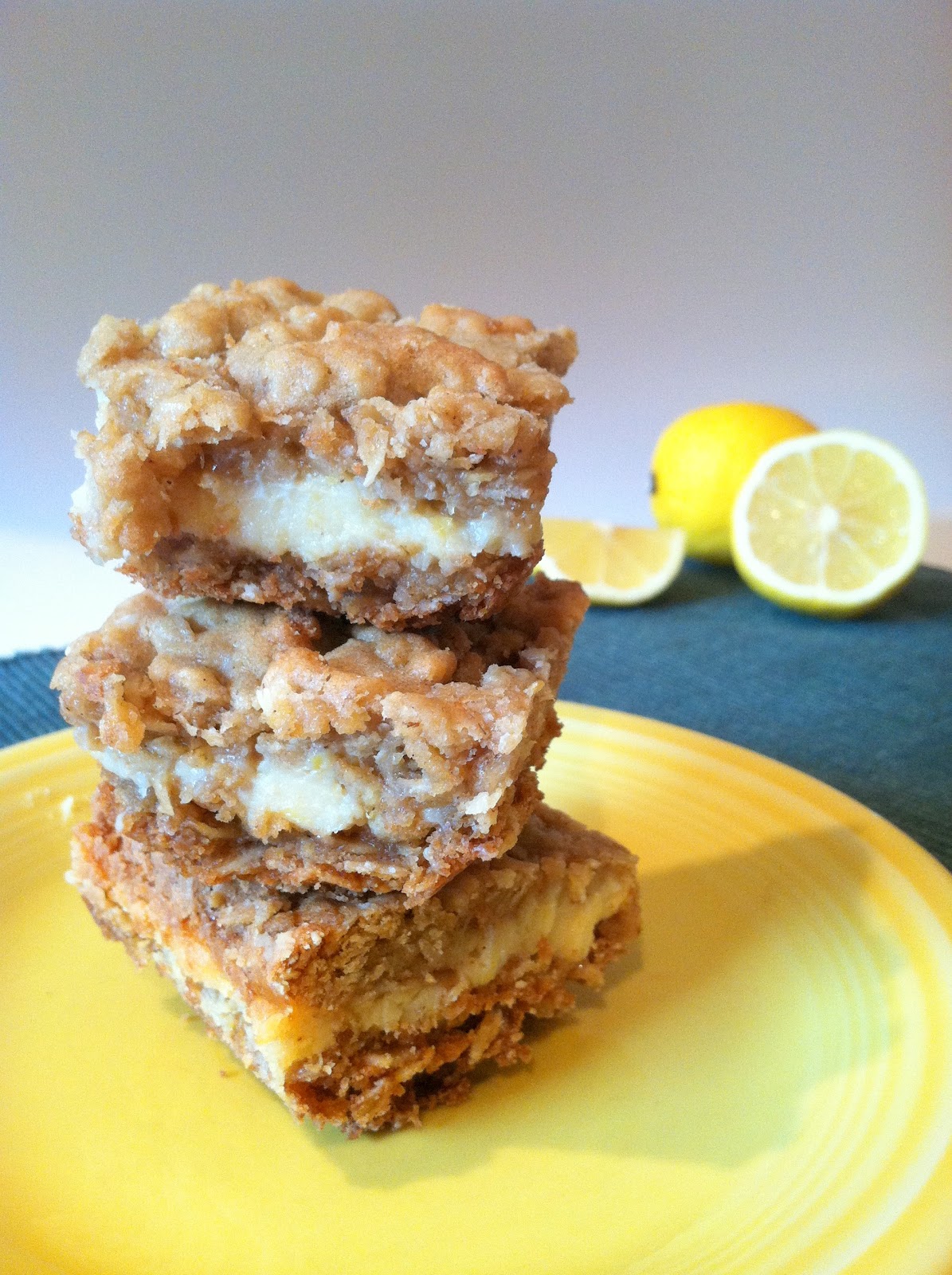 Oatmeal Lemon Cream Cookie Bars