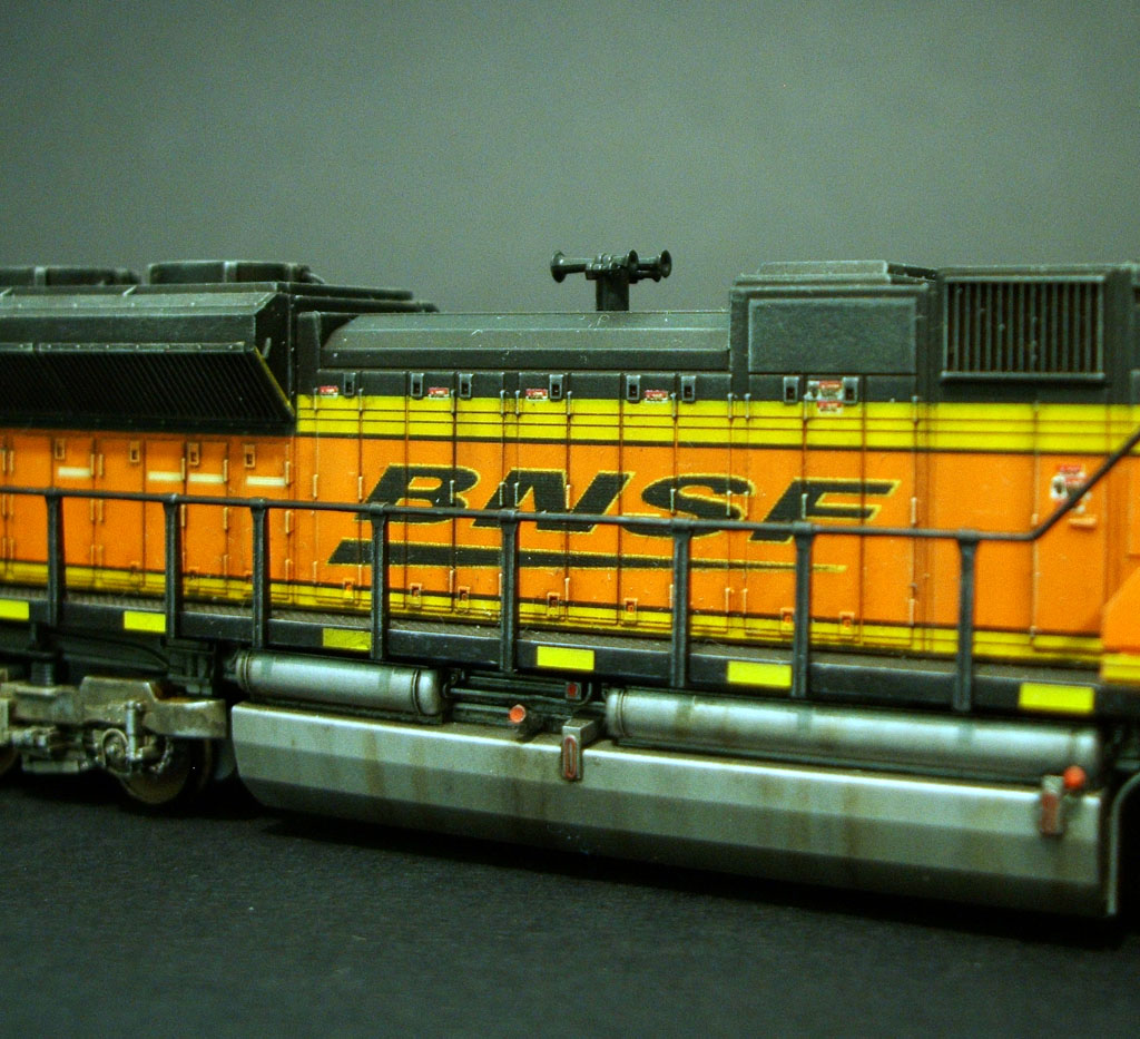 Land Sea Air & Space N scale Kato SD70Ace BNSF 9399