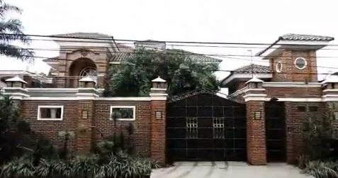 Delux Properti: Rumah super mewah / mansion dijual di Selatan Jakarta
