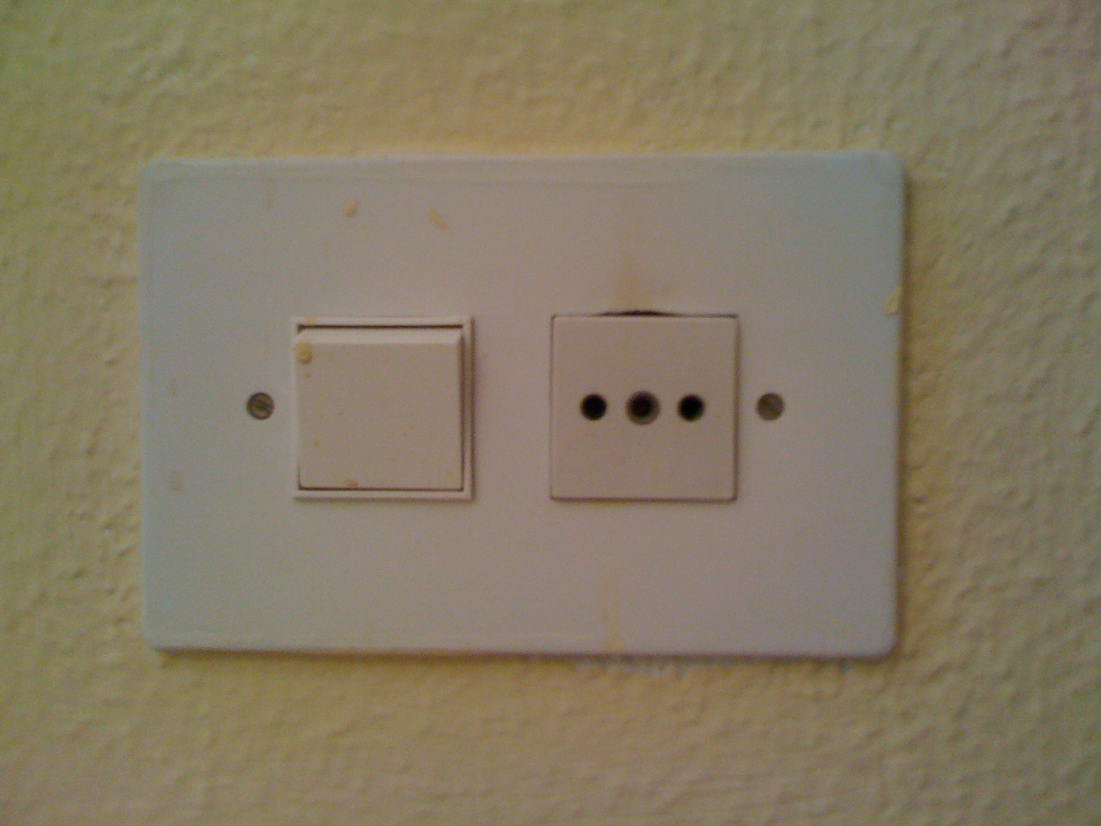 Sparks in Spain Risk of electrocution from unsafe Spanish sockets