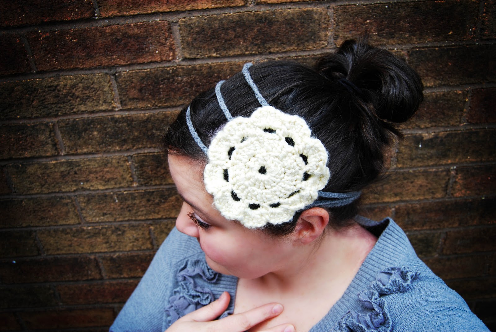 Craft Me This Crocheted Flower Headband