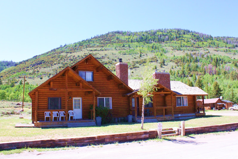 Rental Cabins at Fish Lake Utah Sunflower 10 Person Deluxe Cabin at