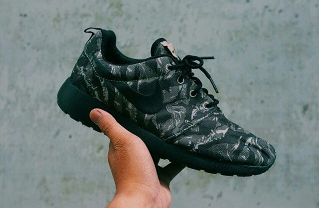 roshe tiger camo