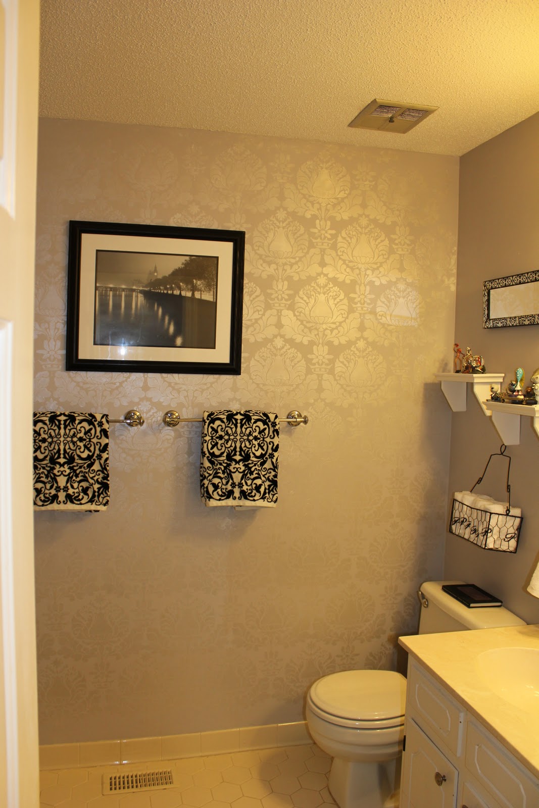 PeaHen Pad Guest Bathroom wall stencil