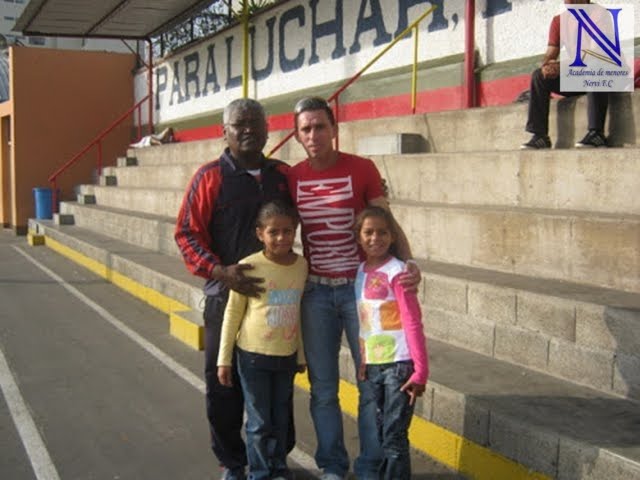 PROF. CARLOS NERVI CON MIGUEL REBOSIO