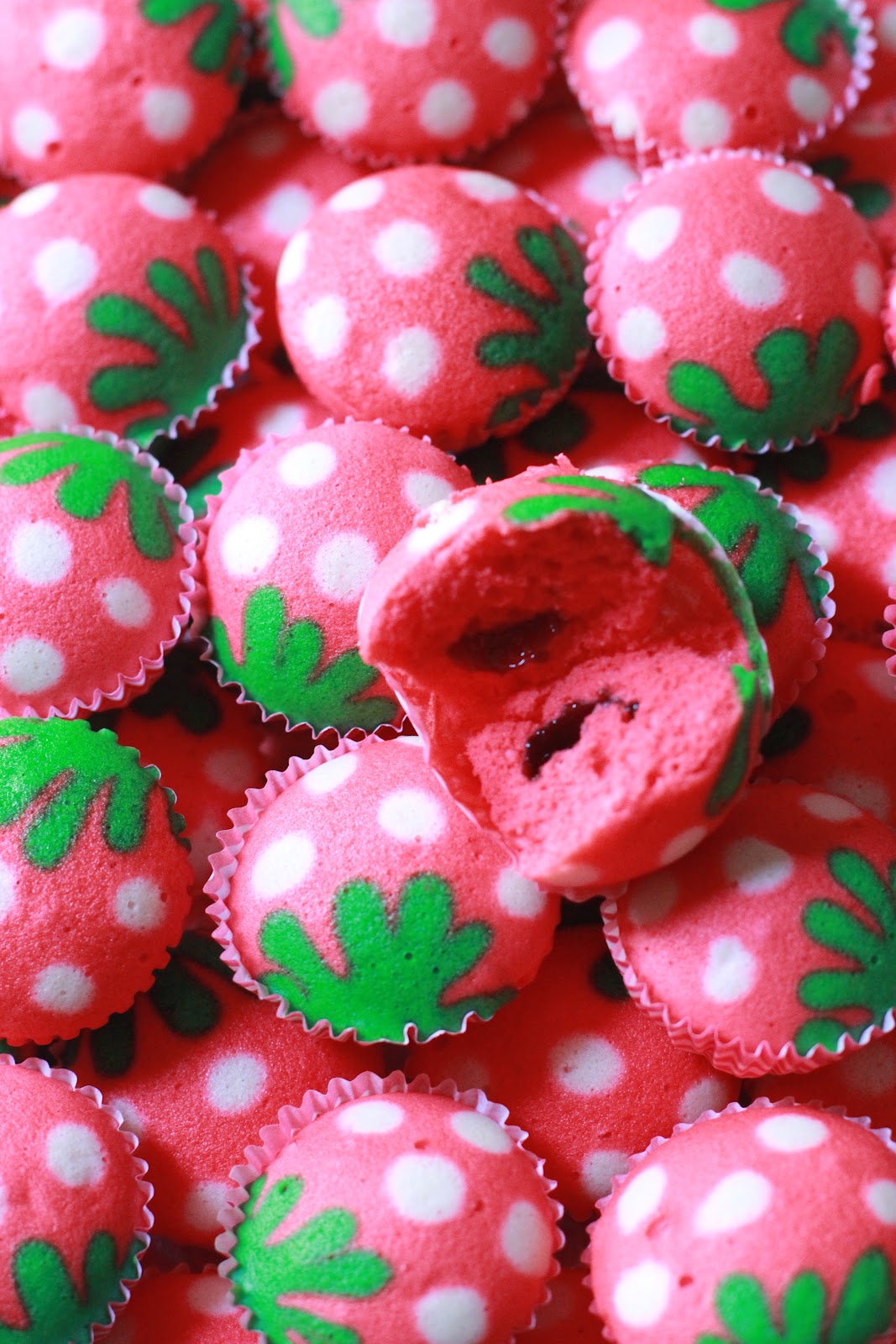 Pin Di Cutie Apam Apam Steamed Cupcake