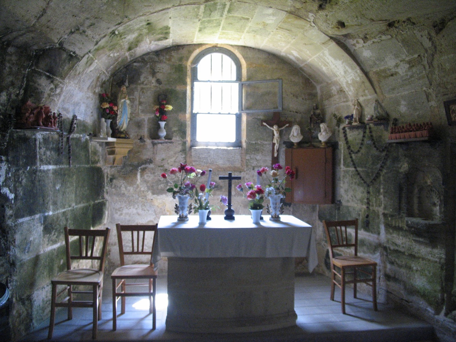 Loire Valley Experiences Church on Sunday...Notre Dame de Lorette