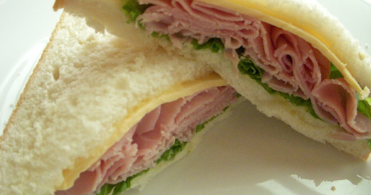 proomic Calories in Toasted Ham Cheese and Tomato Sandwich