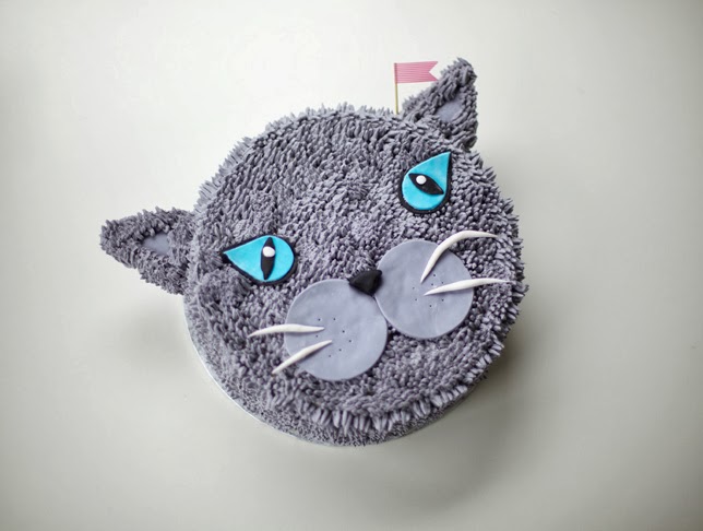 Coco Cake Land Cakes Cupcakes Vancouver BC Ziggy The