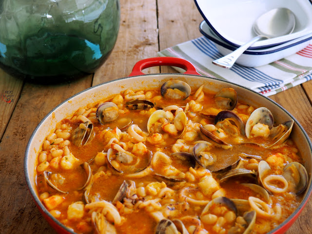 Plato marinero de fesols de Santa Pau, con almejas, langostinos y chipirones