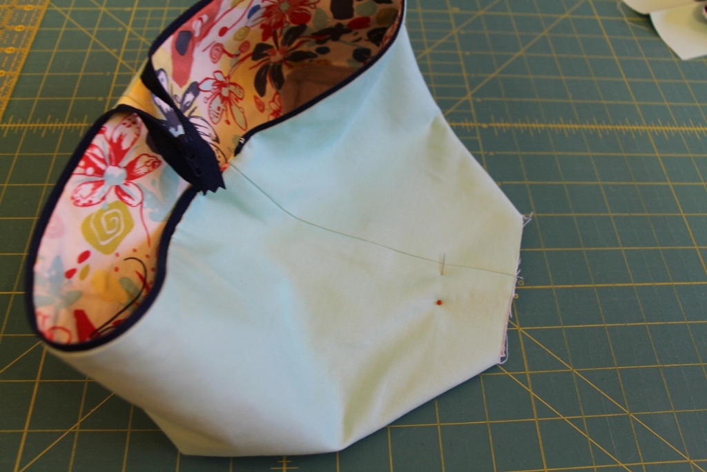 Open Wide Zippered Pouch Tutorial Size Chart