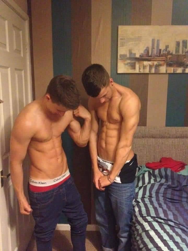 2 Подростка Дрочат Друг Другу