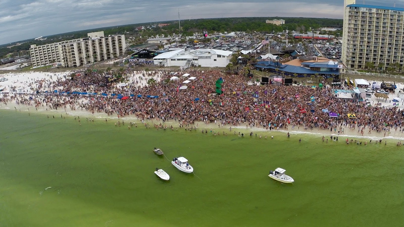 230,000 LUKE BRYAN FANS!!! PANAMA CITY BEACH