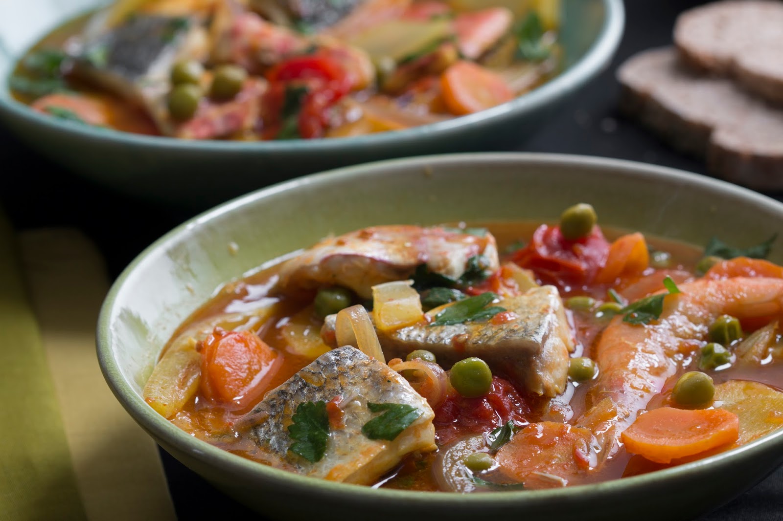 mani in pasta Zuppa di pesce a modo mio My Fish Soup