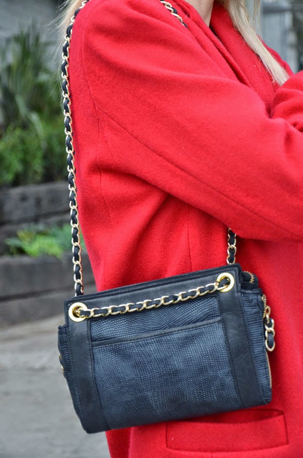 TE LO DIJE NENA: Blanco & rojo