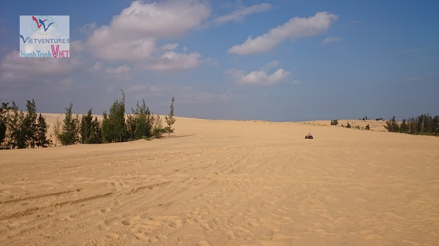 Tham quan Bàu Trắng, Phan Thiết và đi xe địa hình