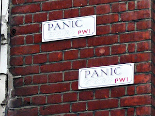 panic sign