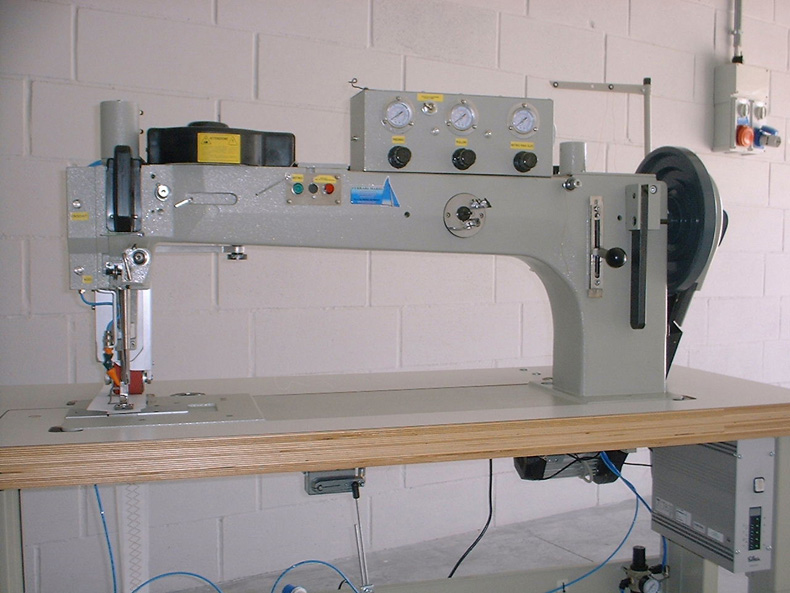 Heavy duty industrial sewing machines Sail making machines