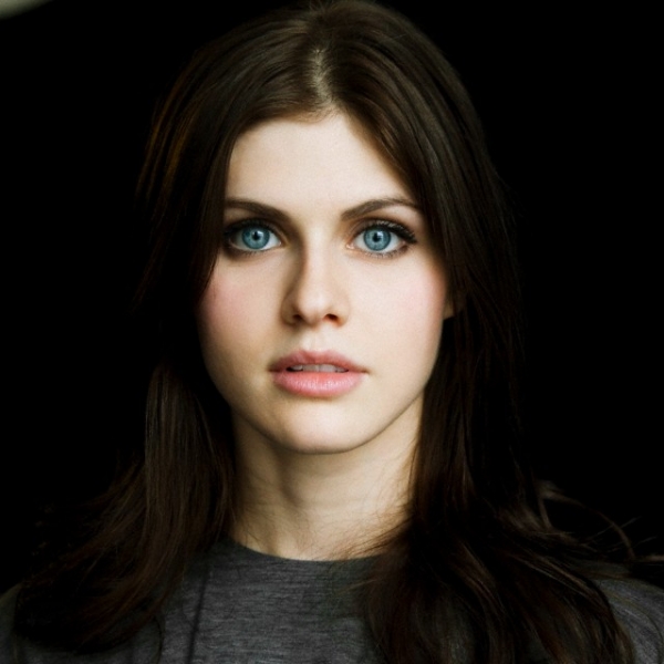 Bianca Andrew Alexandra_Daddario+HOT+%25286%2529