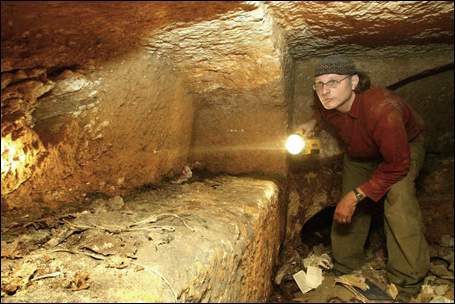 the family tomb of Jesus. Pictures Of Jesus. the family tomb of Jesus.