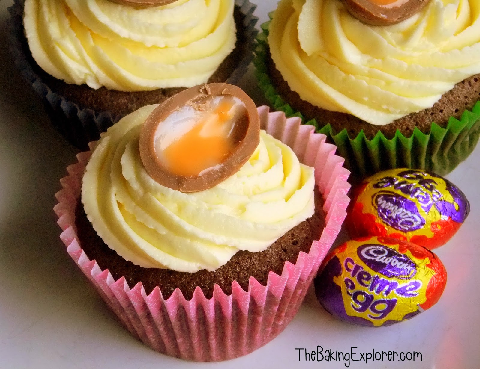 Creme Egg Cupcakes The Baking Explorer